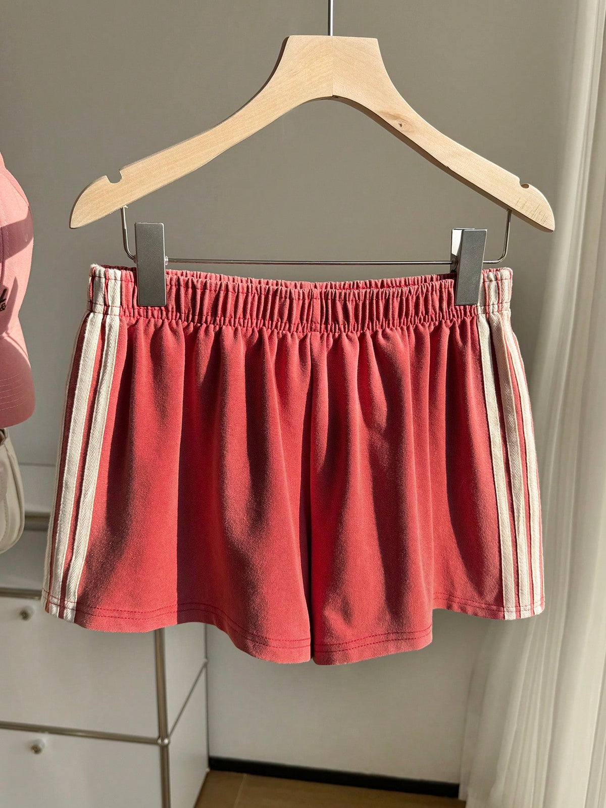 25